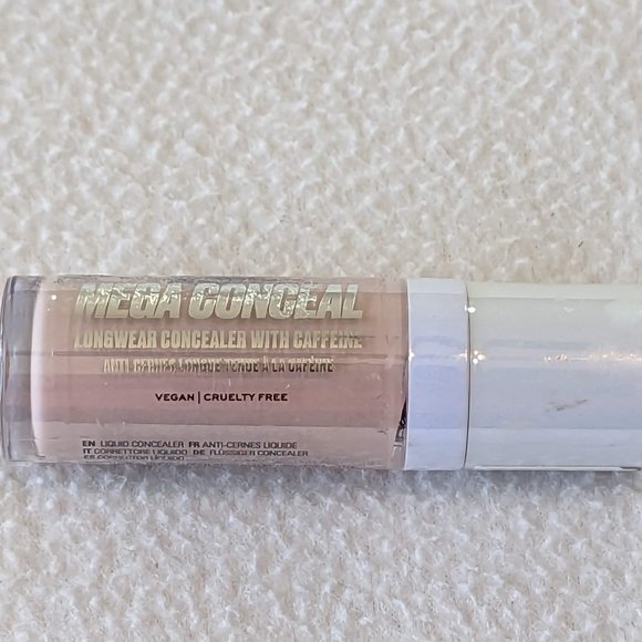 Makeup Revolution Makeup Mega Conceal 2 Long Wear Concealer With
